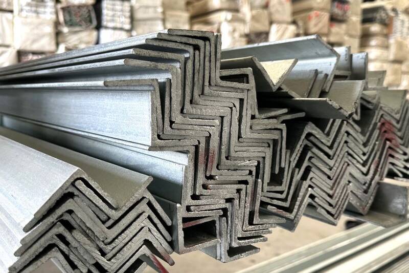 Galvanized Equal Angle