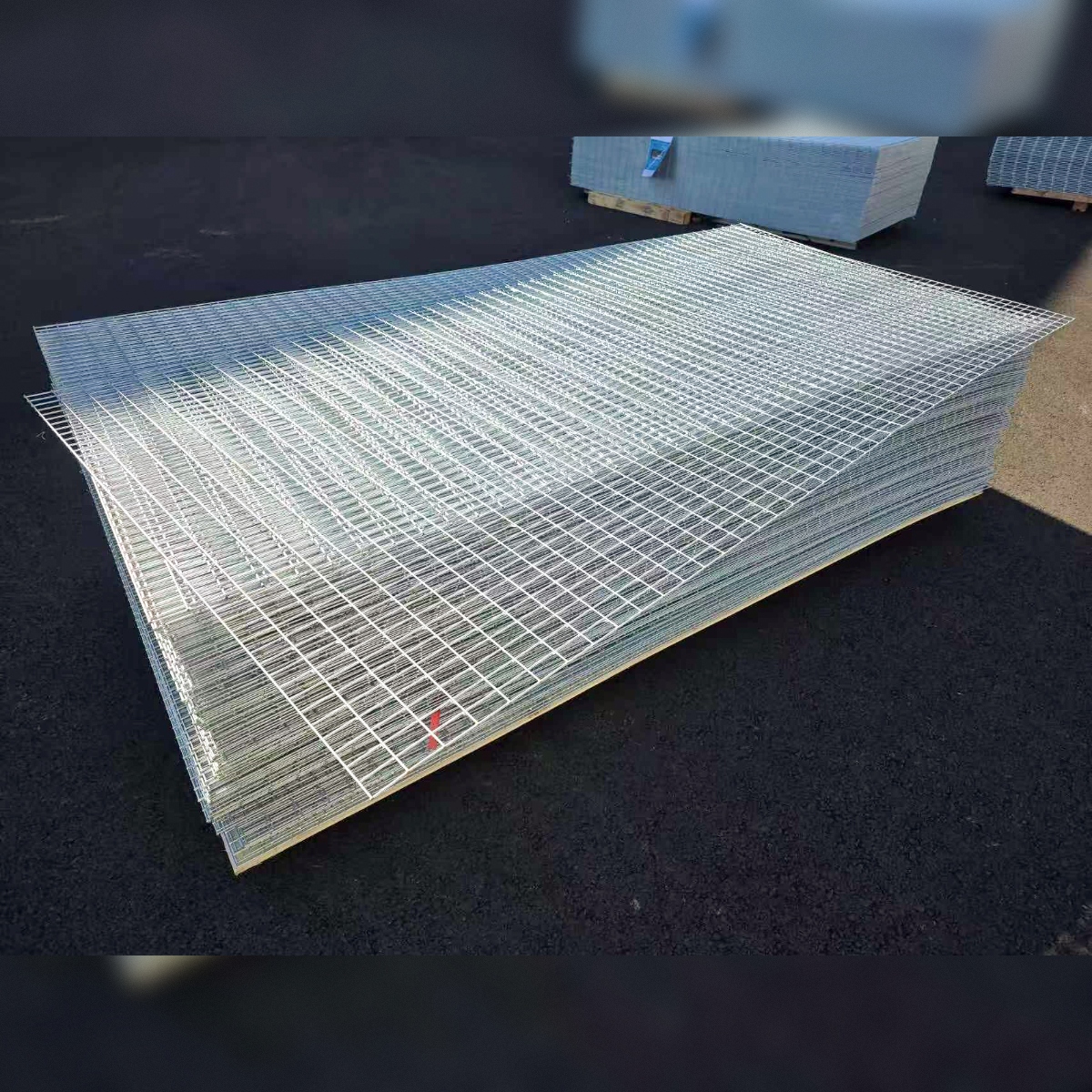1200 x 2400mm 50x25 D3 Hot Dip Galvanized Welded Wire Mesh - Image 4